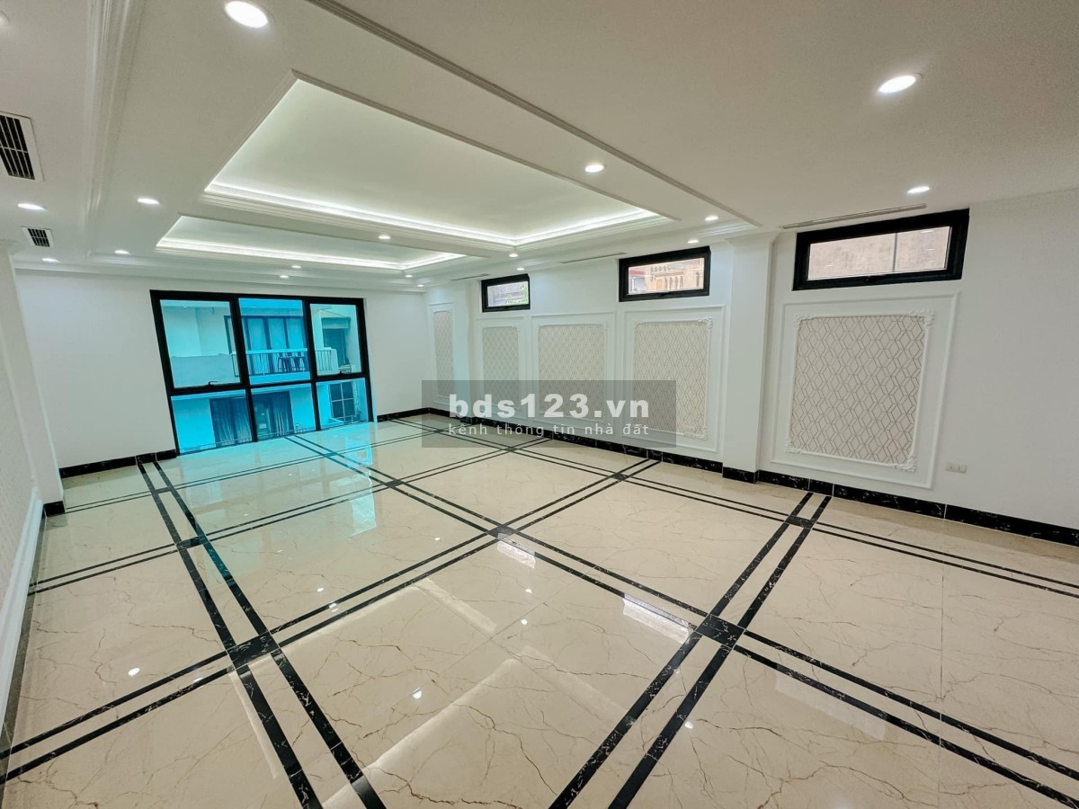 BÁN NHÀ CỰC ĐẸP DỊCH VỌNG - Ô TÔ 7 CHỖ VÀO TẬN CỬA -CHỈ 7,85 TỶ(CÓ THƯƠNG LƯỢNG)