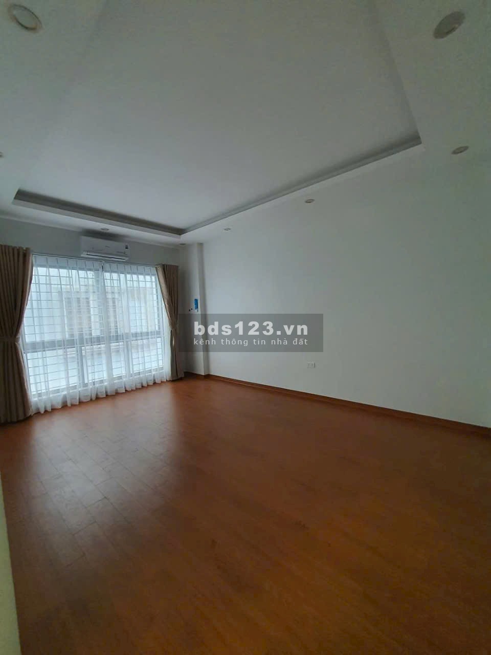 BÁN NHÀ XUÂN ĐỈNH - BẮC TỪ LIÊM. DT: 53M*5 TẦNG, MT 7M, GIÁ 7,6 TỶ
