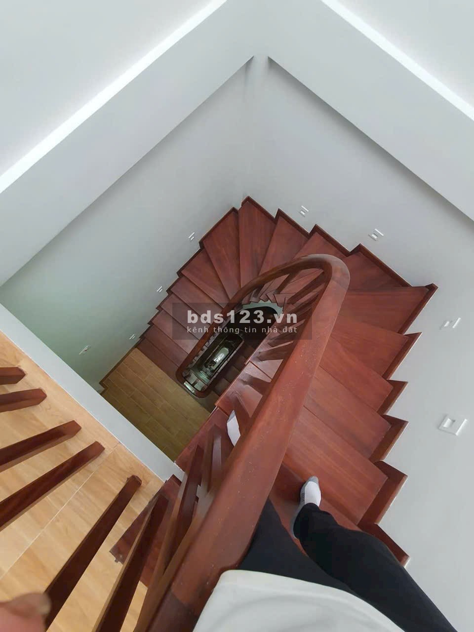 BÁN NHÀ XUÂN ĐỈNH - BẮC TỪ LIÊM. DT: 53M*5 TẦNG, MT 7M, GIÁ 7,6 TỶ