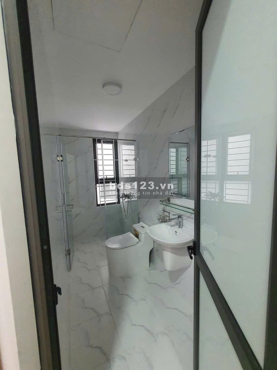 BÁN NHÀ XUÂN ĐỈNH - BẮC TỪ LIÊM. DT: 53M*5 TẦNG, MT 7M, GIÁ 7,6 TỶ