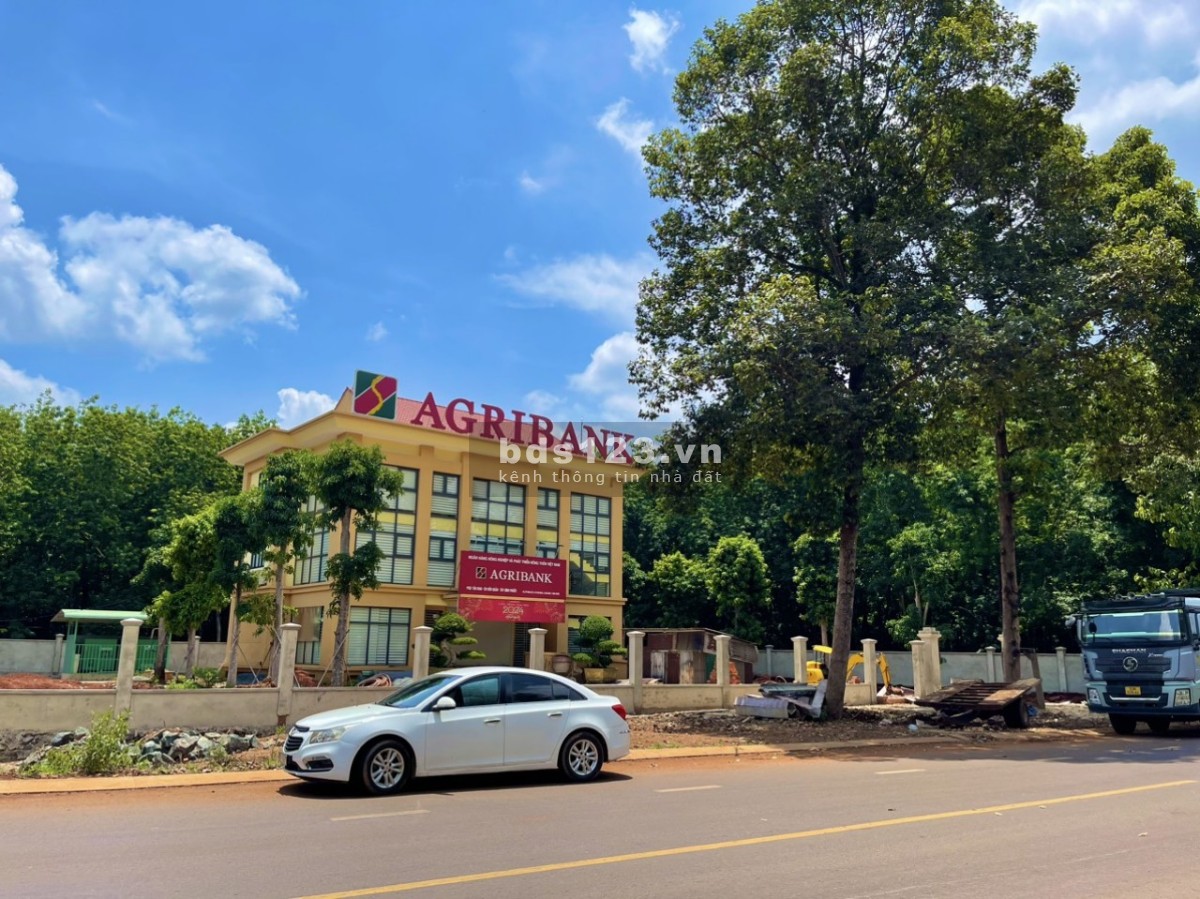 ĐẤT FULL THỔ CƯ MẶT TIỀN 25x25 VUÔNG VỨC TRƯỚC KCN BÊN HÔNG LÀ TRƯỜNG HỌC LÀM GÌ CỦNG ĐƯỢC