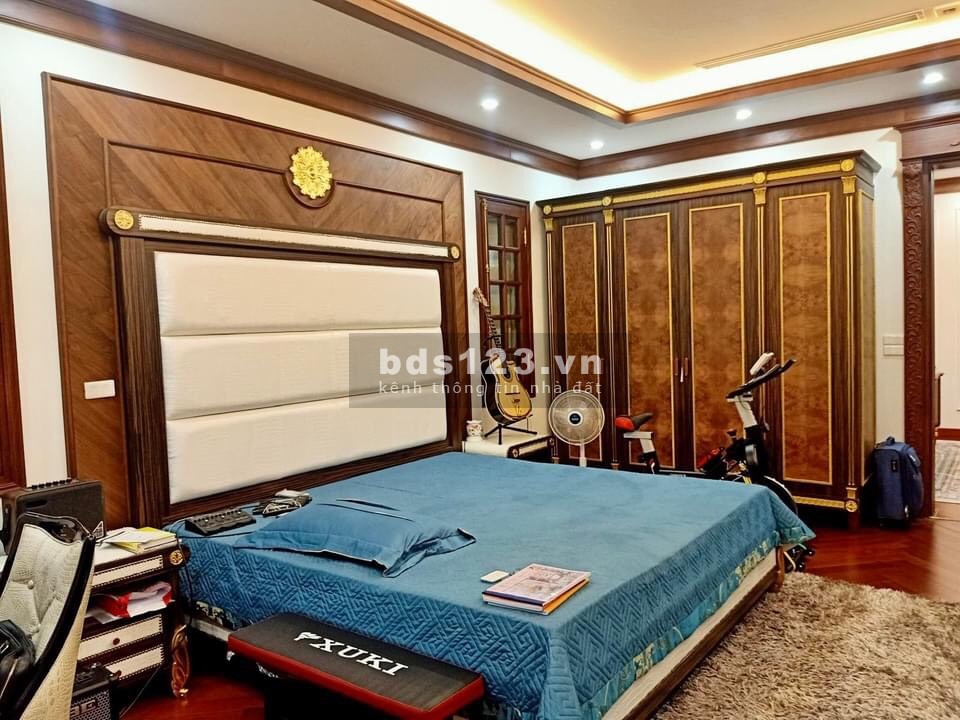 BÁN NHÀ CHÍNH CHỦ NGHĨA TÂN 38M LÔ GÓC 4.8 TỶ