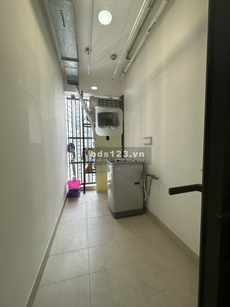 Cho thuê căn hộ 2PN diện tích 91m2, căn hộ The View Q7, full nội thất vào ở ngay. Giá 19tr/tháng