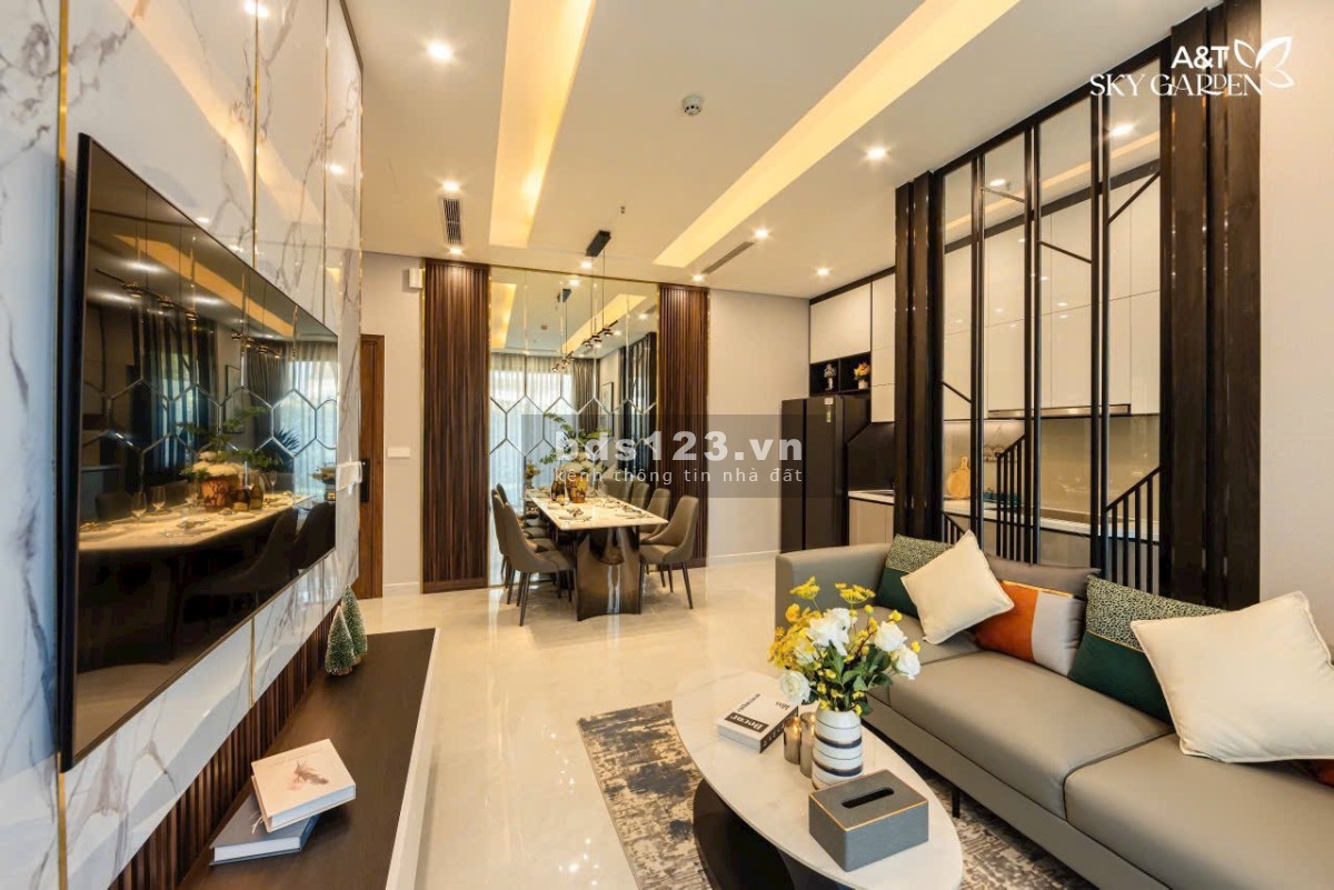 Cần bán căn 2pn 74m2 căn hộ A&T sky garden, giá gđ1 chỉ 30tr/m2
