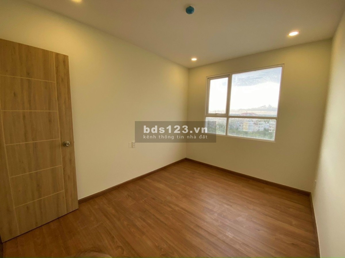 Chung cư Nguyễn Thượng Hiền, p1, Gò Vấp: 65m2, 2p ngủ, 2wc,NTCB, 10tr