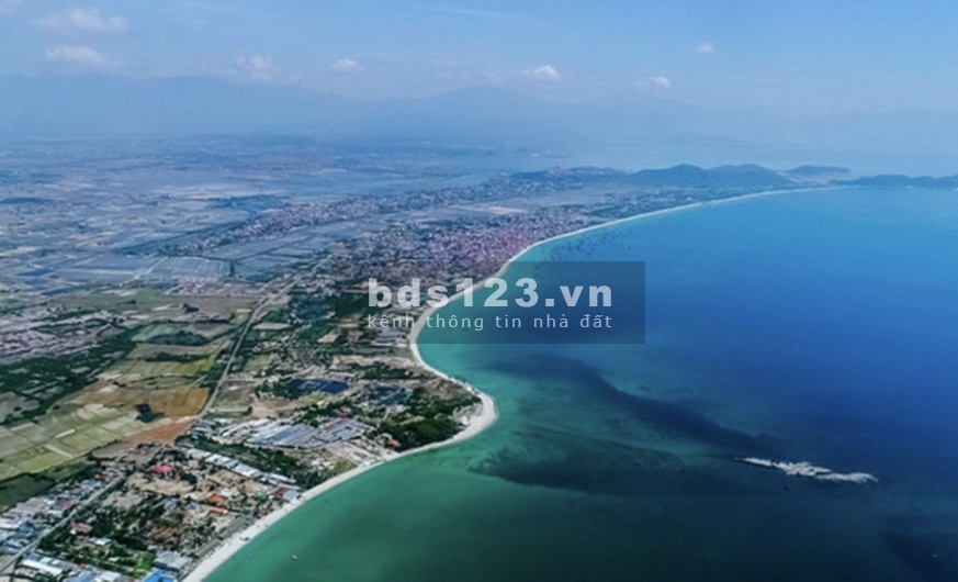 Phân phối đất nền hàng đẹp, gần biển tại khu kinh tế Bắc Vân Phong: