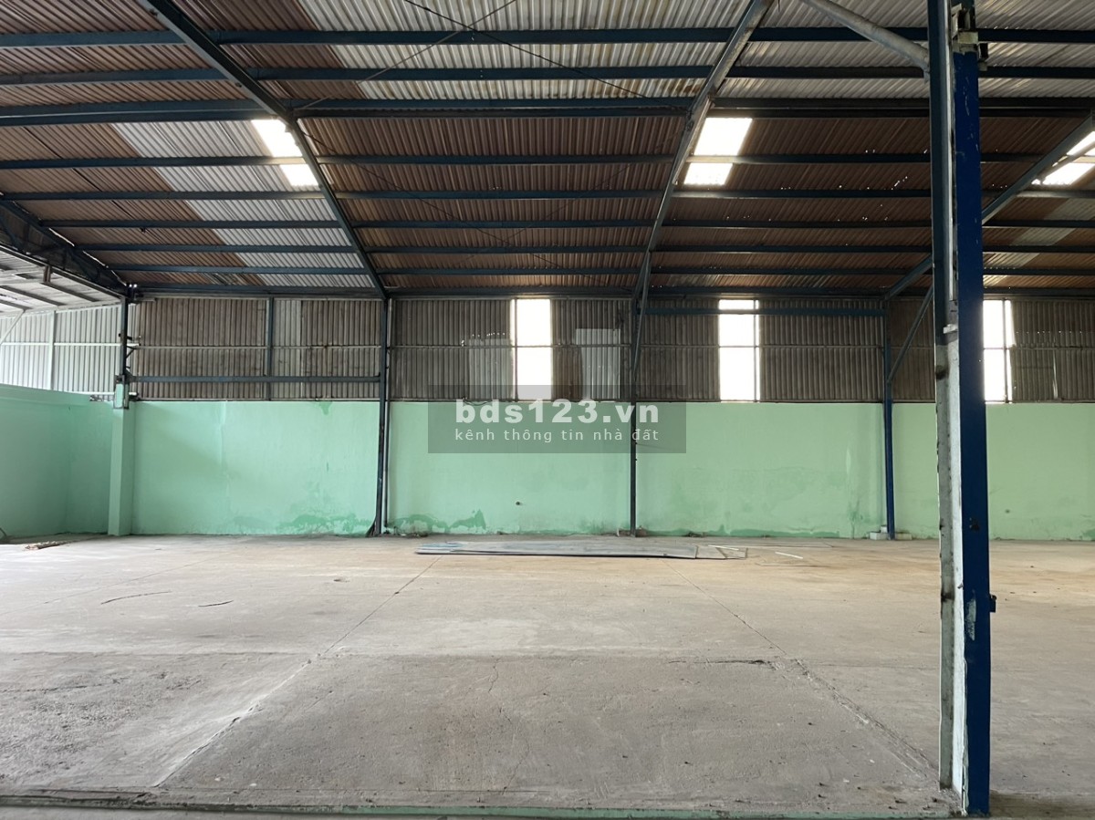 Cho Thuê 2.410m2 Xưởng Thuận An Giá Thuê 100 Tr/Tháng T.Lượng