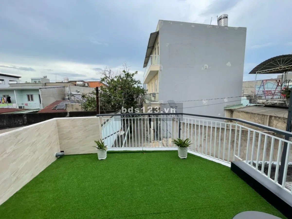NHÀ MỚI TOANH DỌN VÀO Ở NGAY GIÁ NHỈNH 4 TỶ, CHỦ KẸT TIỀN CẦN BÁN GẤP NGAY CHƠ VẠN HẠNH TRUNG CHÁNH