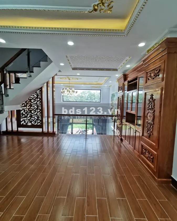 Nhà Hồ Văn Long, Bình Tân, HXH, Thổ cư, 56m2, MT 5.5m, Giá 5.7 tỷ