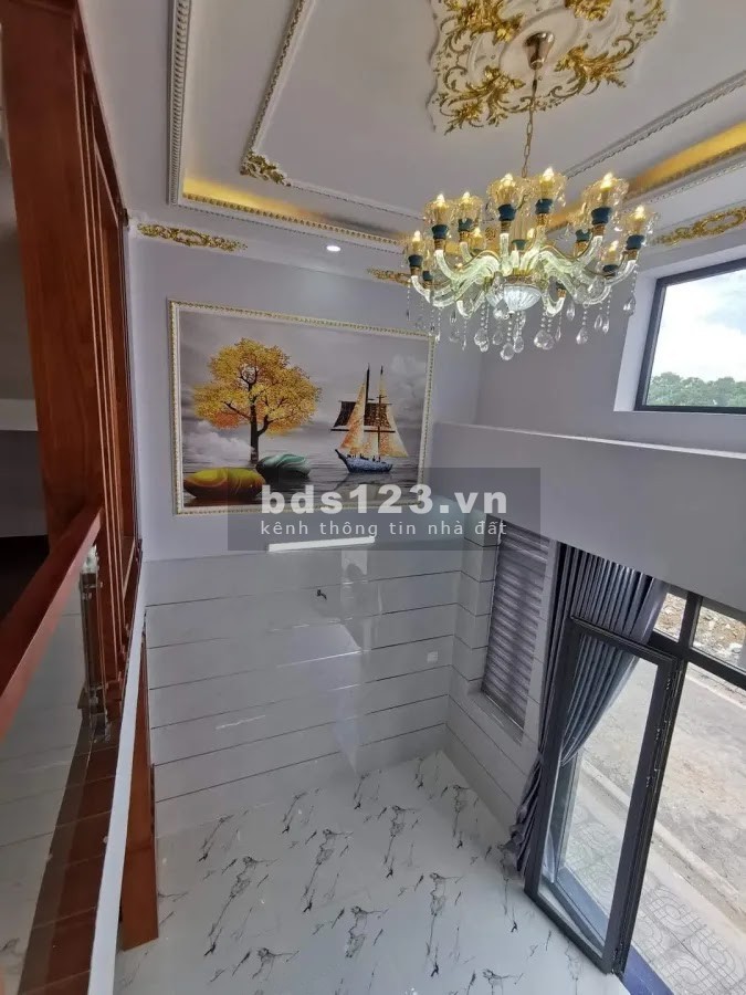 Nhà Hồ Văn Long, Bình Tân, HXH, Thổ cư, 56m2, MT 5.5m, Giá 5.7 tỷ