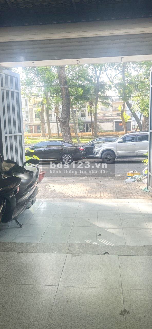 MT KHU TÊN LỬA NHÀ ĐẸP 5 TẦNG ĐƯỜNG 12M KHU POUYUEN - TIỆN LÀM VP CÔNG TY KINH DOANH ĐA NGÀNH NGHỀ