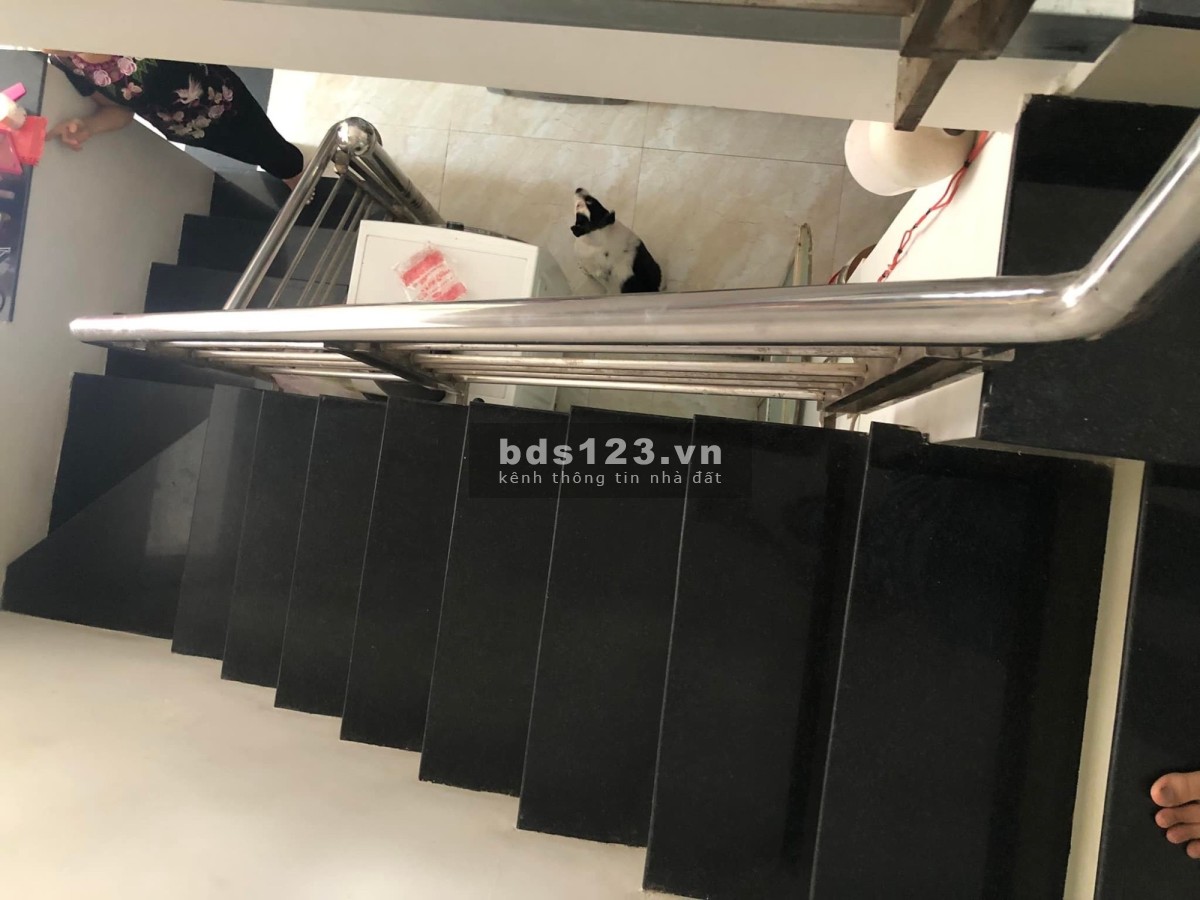 BÁN NHÀ ĐƯỜNG HƯƠNG LỘ 2, 87M2, 2 TẦNG, HXH GIÁ 5,7 TỶ TL.