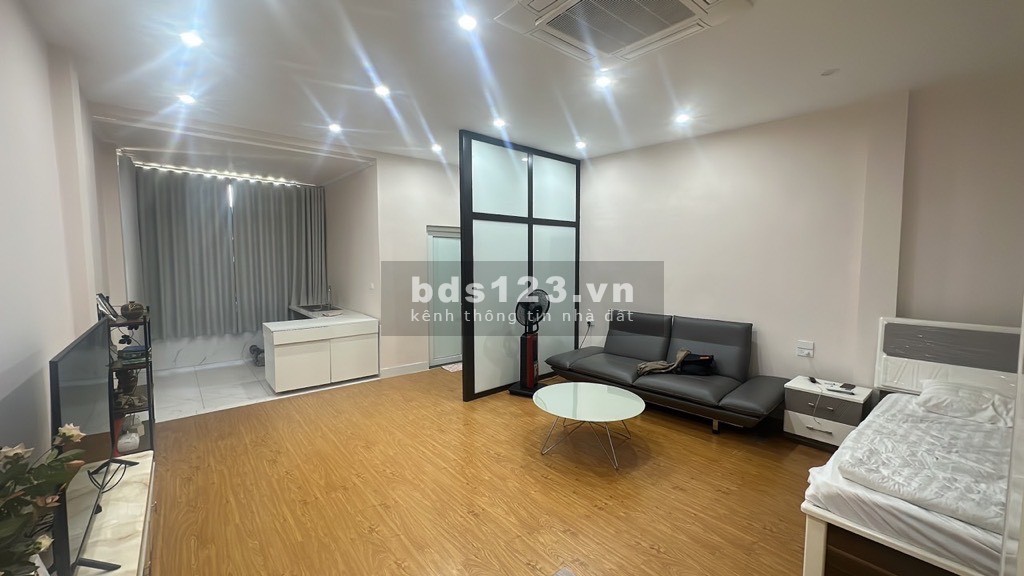 BÁN NHÀ MP NGHI TÀM, YÊN PHỤ, TÂY HỒ. KD SẦM UẤT- Ô TÔ TRÁNH ĐỖ NGÀY ĐÊM CHỈ 26,8 TỶ.