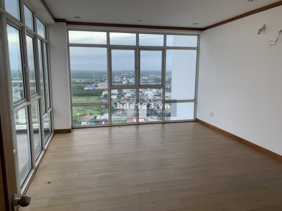 Bán Penthouse Hoàng Anh An Tiến 566mm2 chỉ 7.5 tỷ
