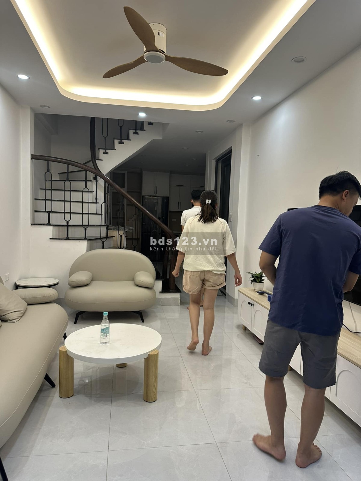 BÁN NHÀ NGÕ 155 CẦU GIẤY 48M2 NHÀ 4 TẦNG NẶT TIỀN 4M GIÁ CHỈ 10 TỶ