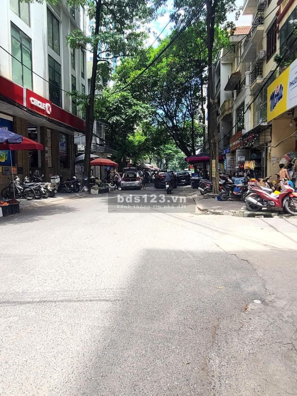 BÁN NHÀ HOÀNG QUỐC VIỆT 65M2, 4 TẦNG GIÁ CHỈ 19,8 TỶ, MẶT TIỀN 6M ĐƯỜNG THÔNG THOÁNG