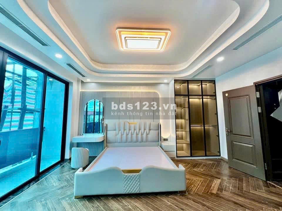 Bán nhà 75m xây mới 6 tầng, thang máy tại KLK Bộ Công An - Ngọc Thụy - Long Biên