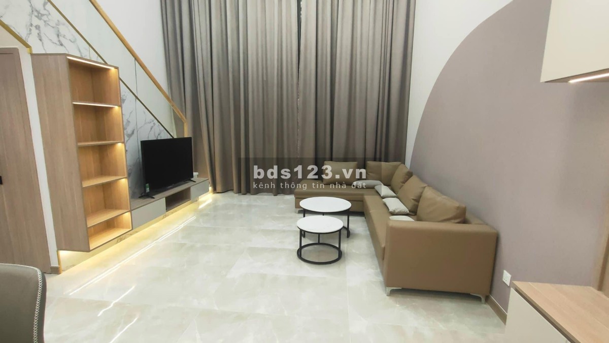 Căn hộ duplex 137m2 cần cho thuê gấp, tầng cao, nội thất đầy đủ. Giá 1600$/tháng