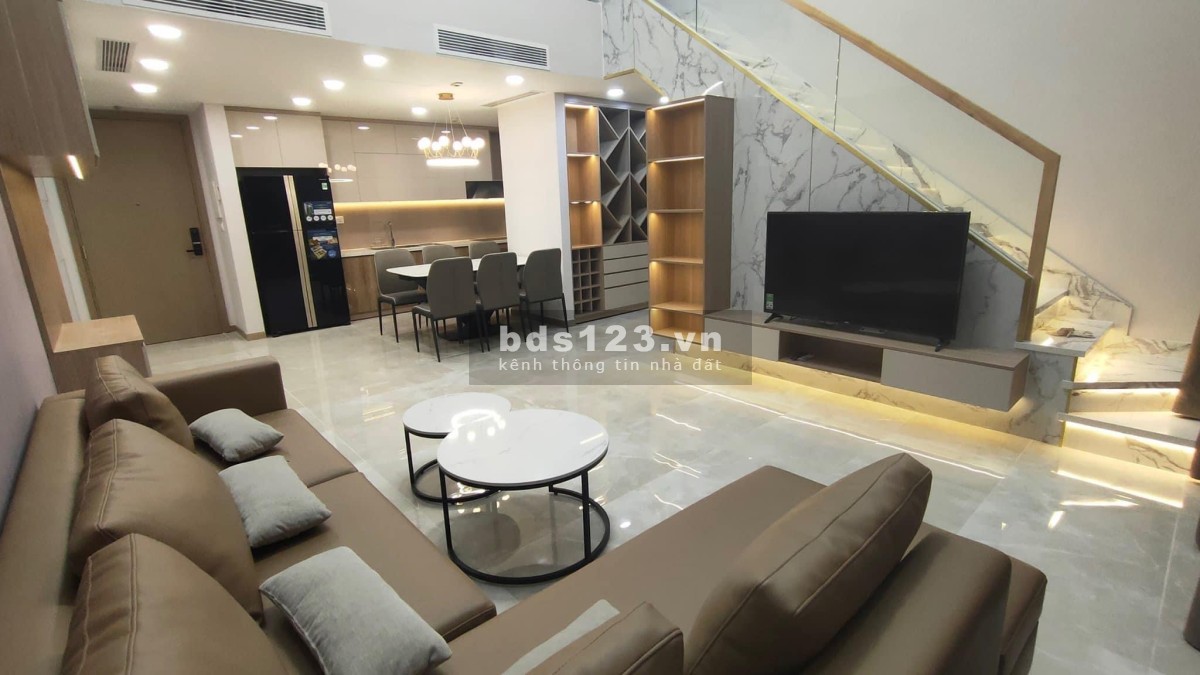 Căn hộ duplex 137m2 cần cho thuê gấp, tầng cao, nội thất đầy đủ. Giá 1600$/tháng