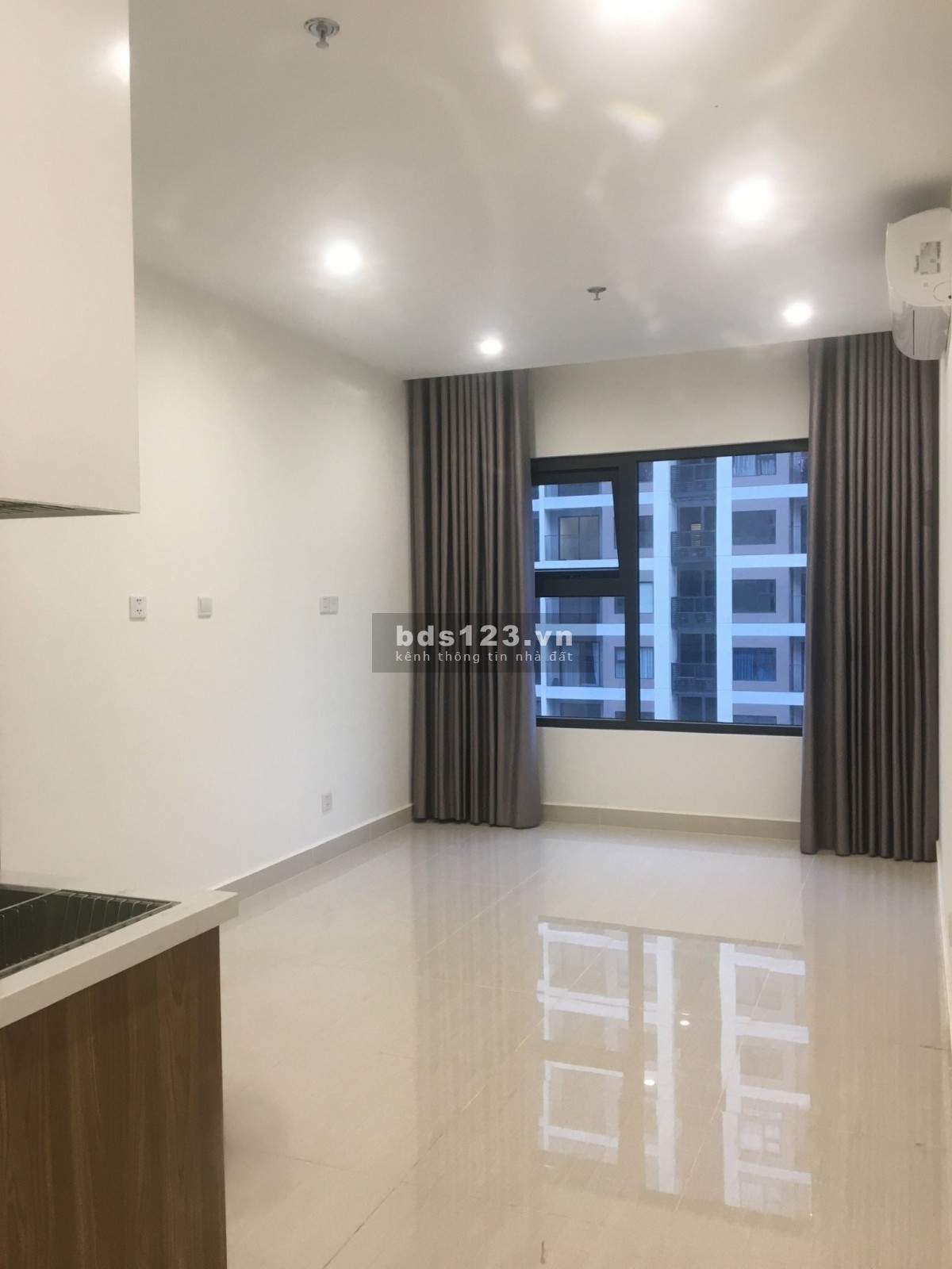 CHO THUÊ CĂN HỘ 1PN SIÊU RẺ 5TR VINHOMES GRAND PARK - ORIGAMI, CÓ BẾP RÈM