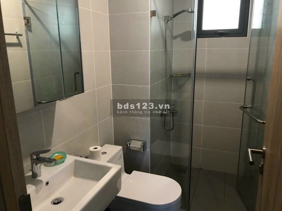 Cho thuê căn 58m2 Tầng 4 C/C DIAMOND LOTUS RIVERSIDE Q8