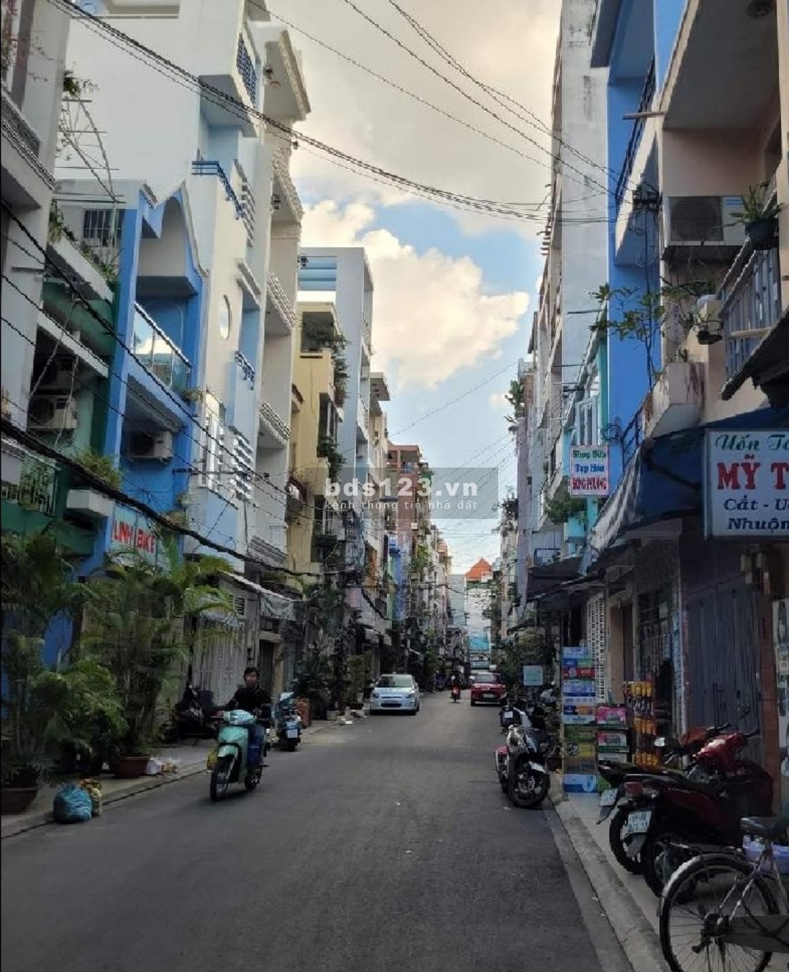 BÁN NHÀ PHƯỜNG 9 TÂN BÌNH, GẦN LÝ THƯỜNG KIỆT, 4X11, HẺM XE TẢI, NHỈNH 3 TỶ