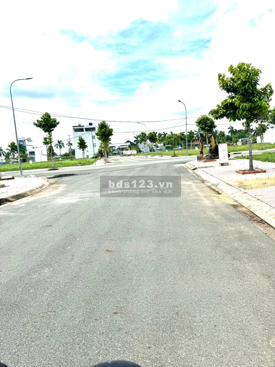 Thanh Toán Trước 700tr/50% Sở Hữu Lô Đất Đô Thị Ngay Trung Tâm Thị Trấn Thủ Thừa - Long An