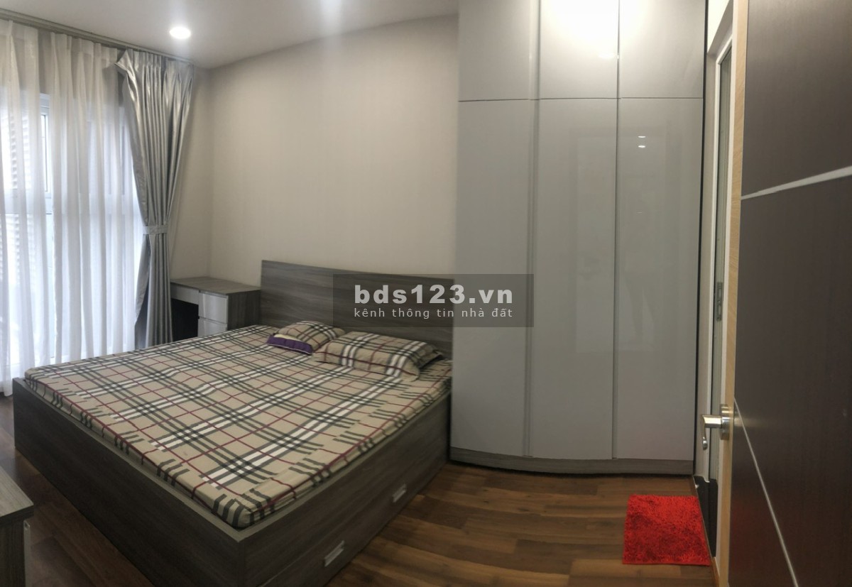Saigon pearl, Nguyễn Hữu Cảnh, Bình Thạnh: 130m2, 3p ngủ, 2wc, Nt, 30tr