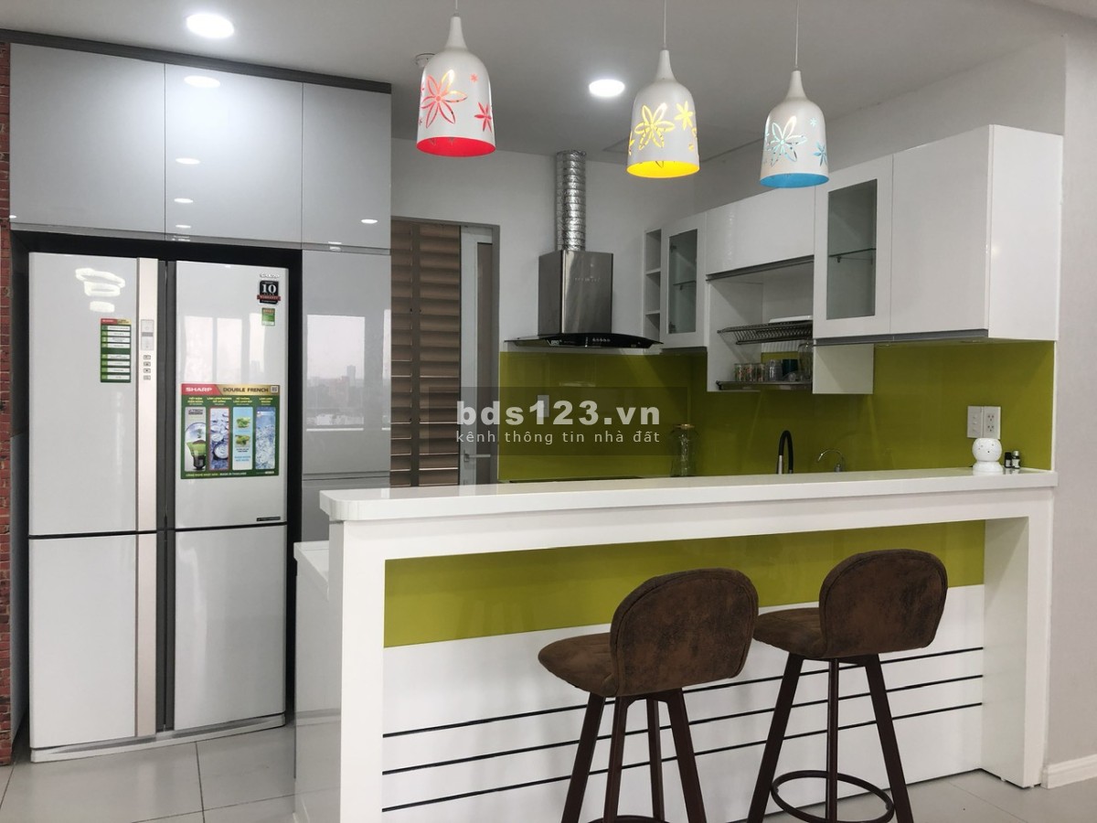 Saigon pearl, Nguyễn Hữu Cảnh, Bình Thạnh: 130m2, 3p ngủ, 2wc, Nt, 30tr