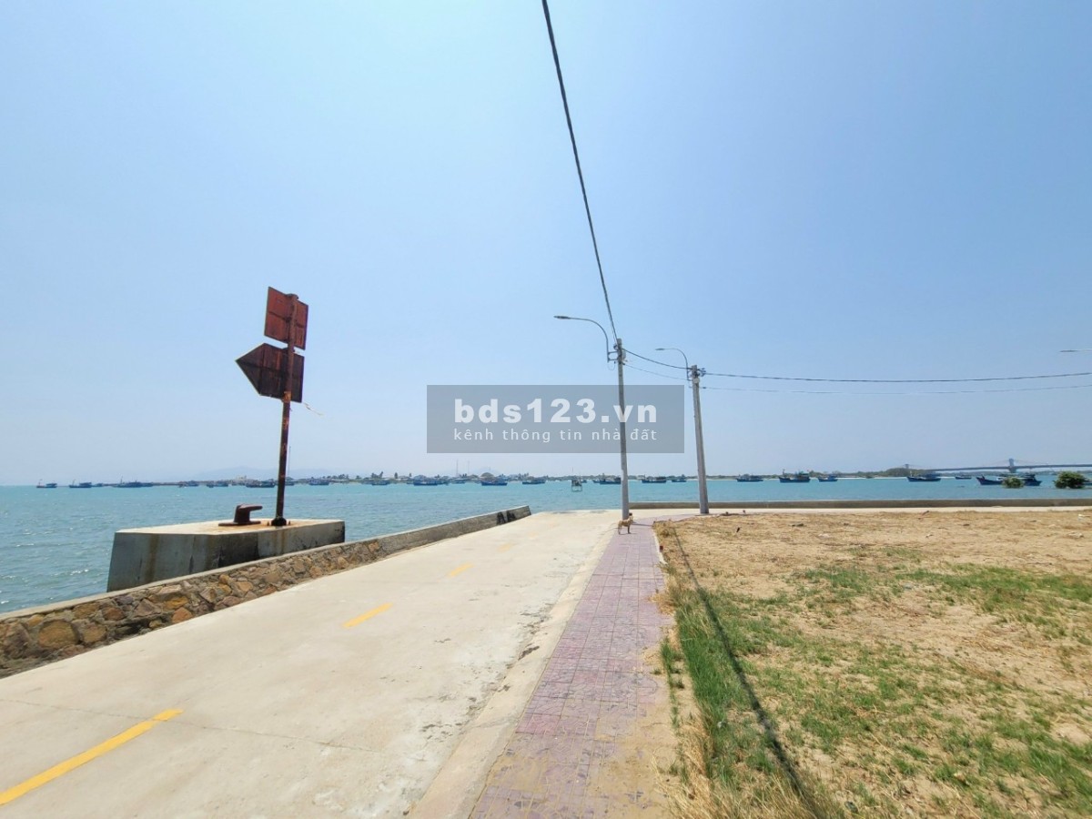 VIEW TRIỆU ĐÔ ĐẢO NẰM TRONG LÒNG TP, 4 MẶT GIÁP BIỂN!