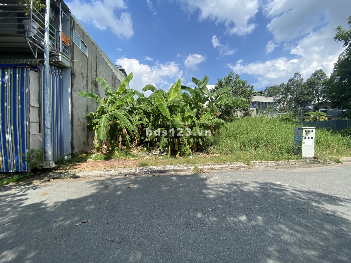 Bán đất 245m2 - thổ cư 100%, view sông SG, giáp SG, Chợ đầu mối