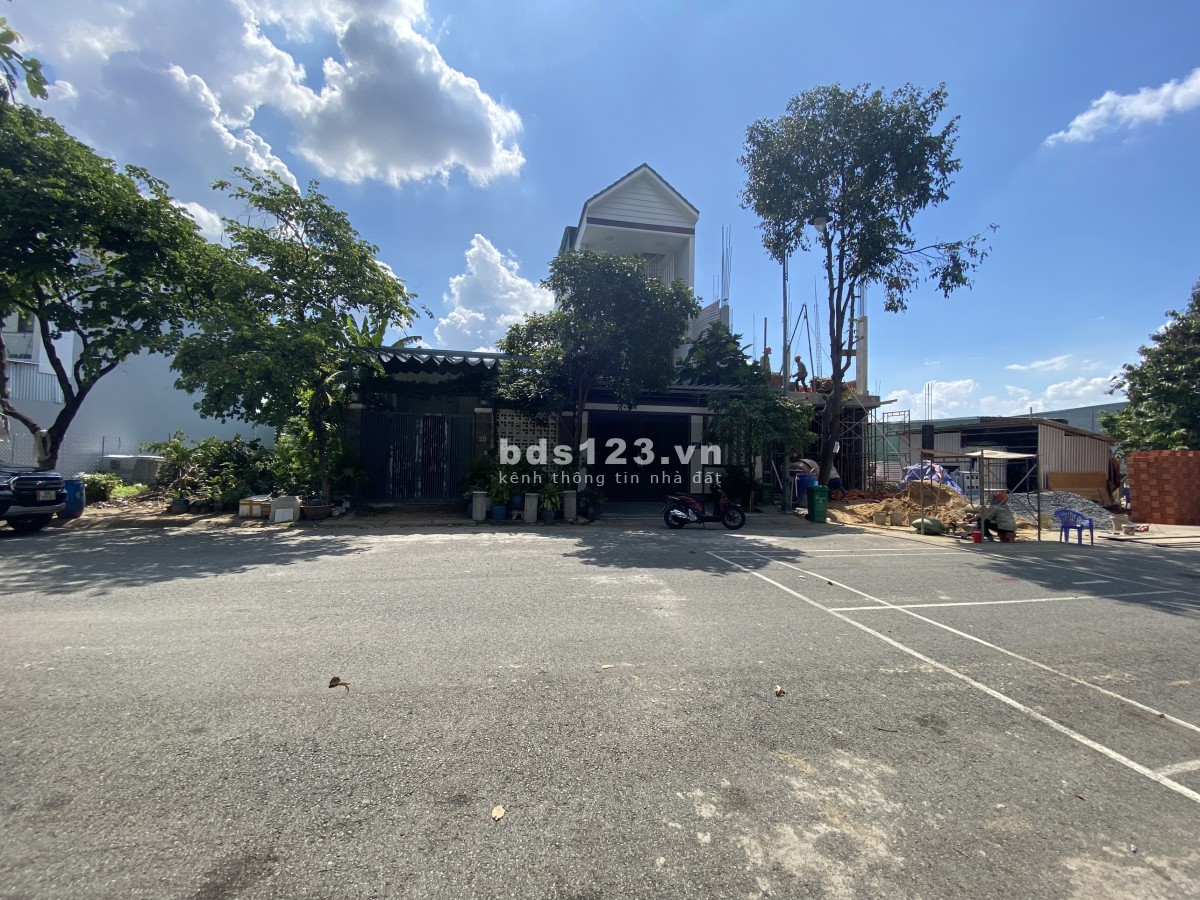Bán đất 150m² Trong KDC đường Bàn Cờ, Gần Trường Học, Gần Chợ.