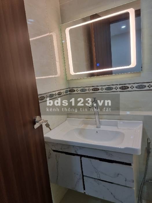 Chính Chủ Gửi Bán Căn Hộ Chung Cư Quận 2 64m2 2PN 2WC 2.4tỷ
