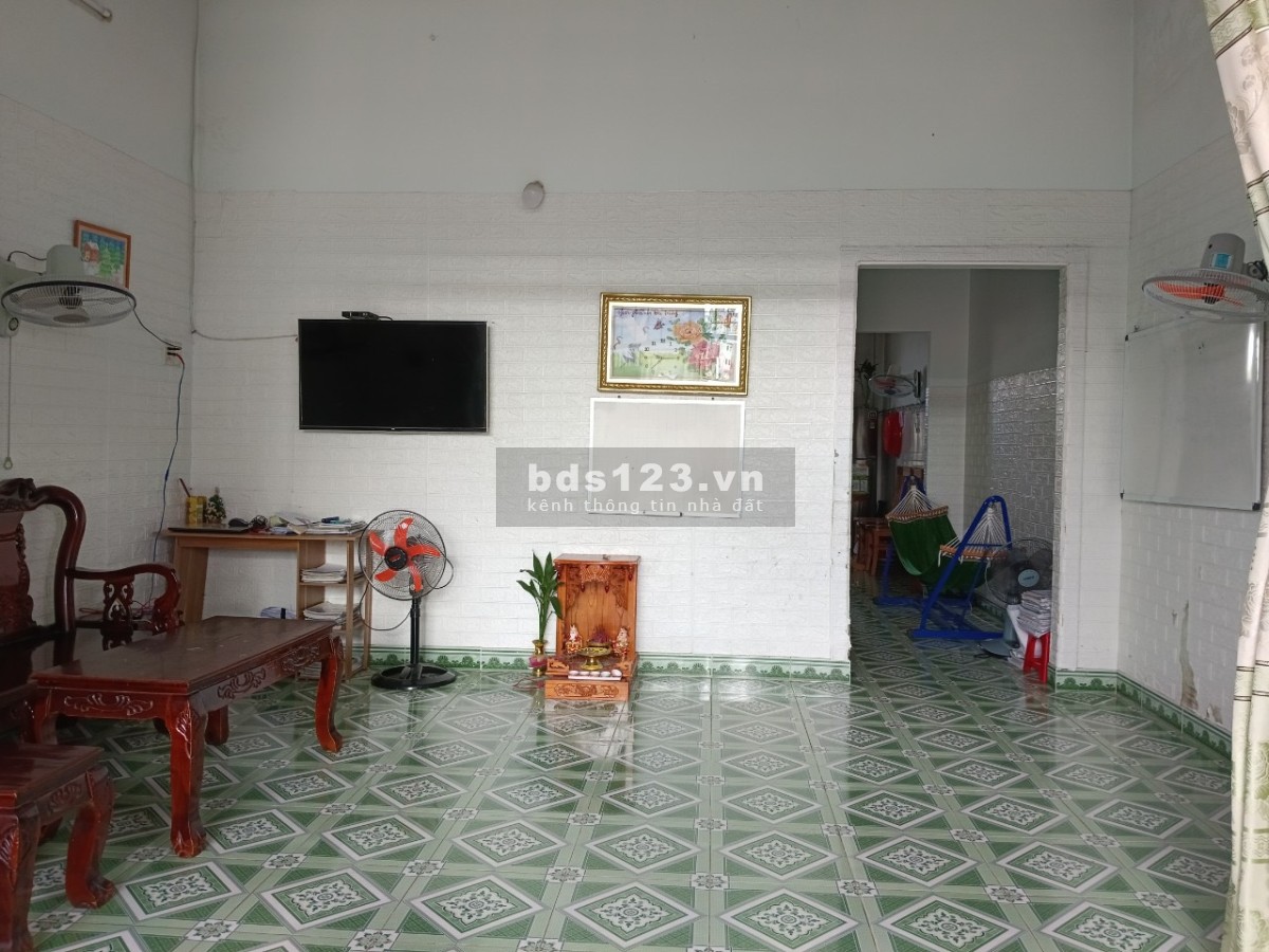 Chính chủ cần bán gấp nhà Cấp 4 73m² , mặt tiền Vĩnh Phú 38a, Giáp ranh Sài Gòn