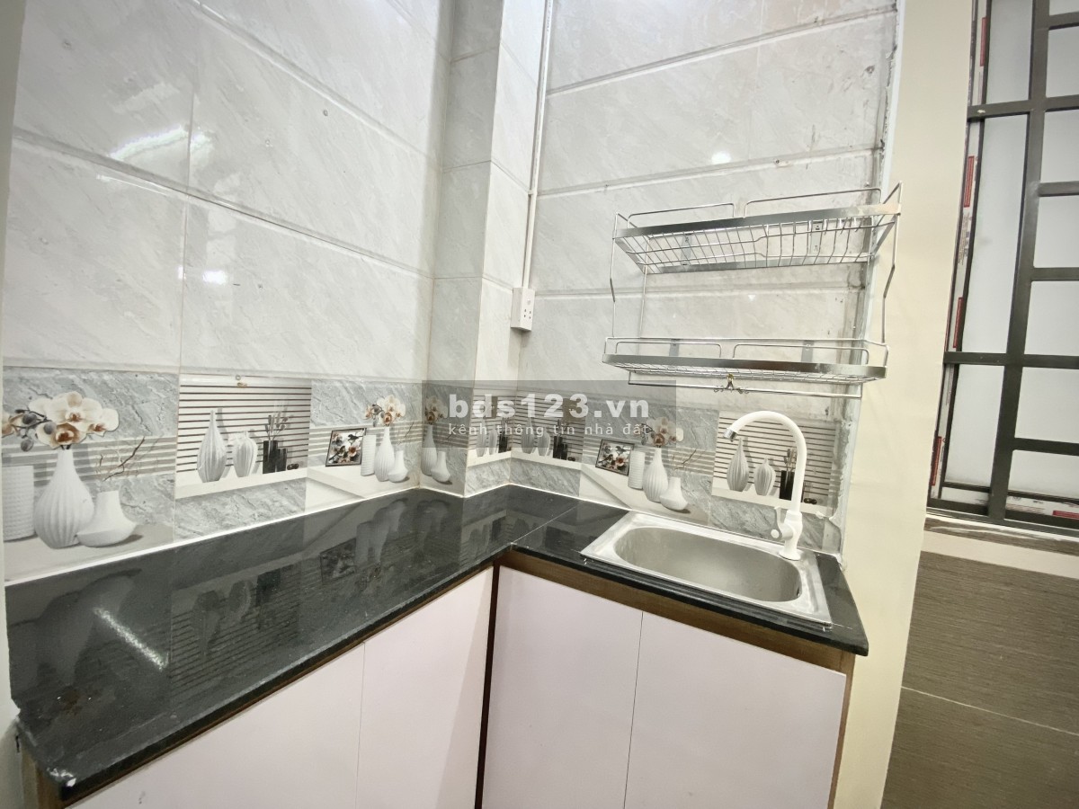 TÒA NHÀ MỚI 100%, MÁY LẠNH, GÁC LỬNG, KỆ BẾP, BAN CÔNG,..GẦN LOTTE GÒ VẤP