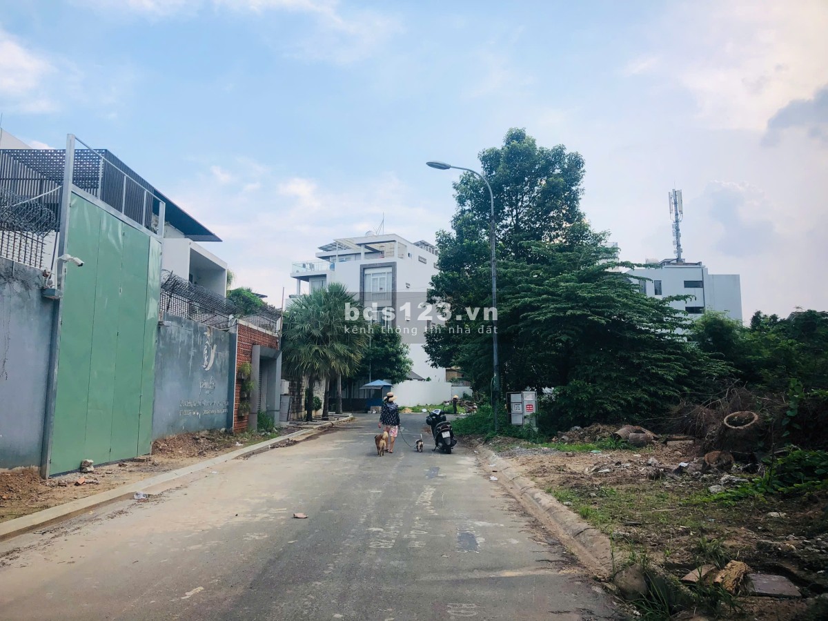 Bán đất biệt thự KDC dự án Huy Hoàng, đường 69A, phường Thạnh Mỹ Lợi, Q2