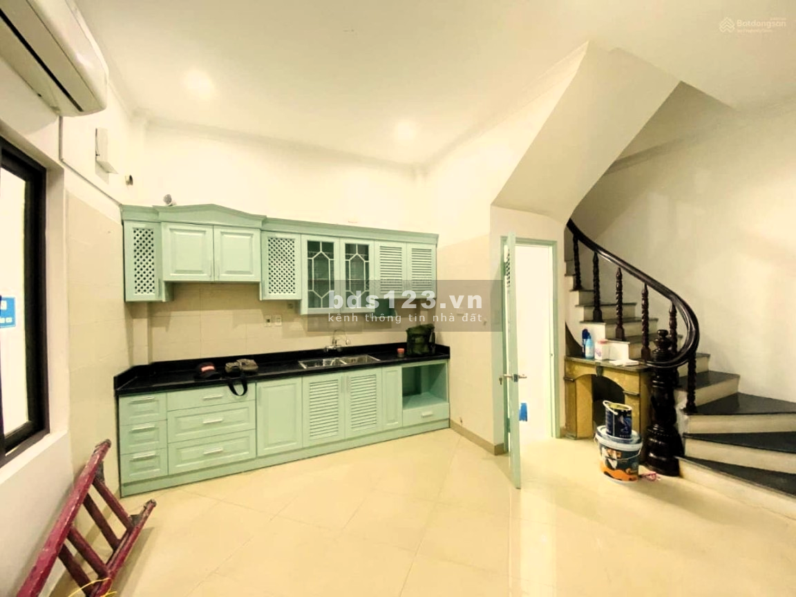 Nhà 5 tầng ngõ 399 Âu Cơ 45m2 4PN gần thung lũng hoa Tây Hồ