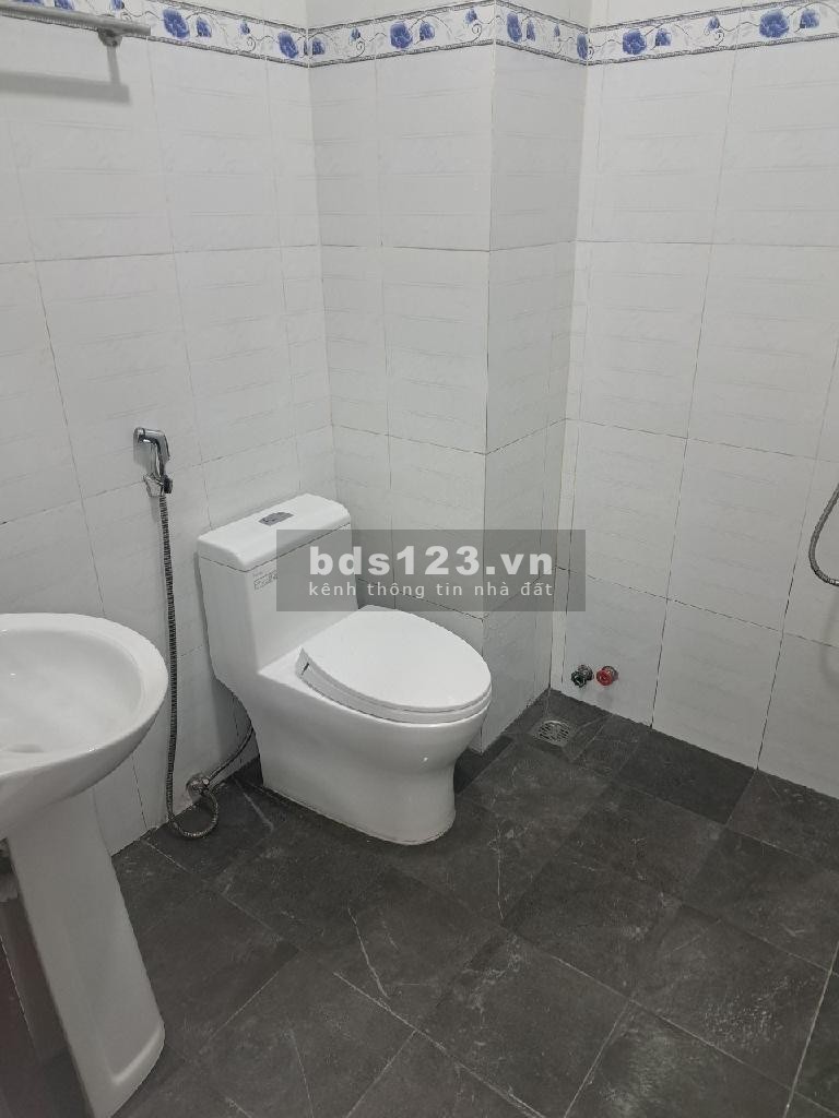 Bán nhà 4 Tầng Mặt tiền Đỗ Xuân Hợp, đối diện GLOBAL CITY, Phú Hữu giá 14,1 tỷ TL