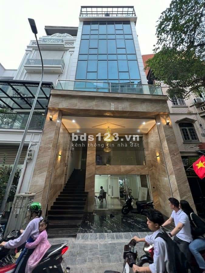 Bán nhà mặt phố Trung Kính 60m2 kinh doanh hái ra tiền, 18 tỷ