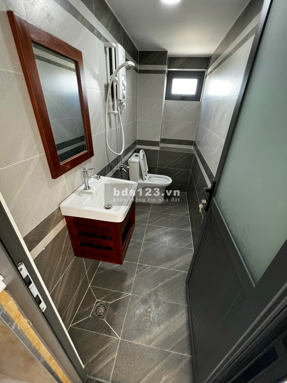 SIÊU PHẨM CĂN HỘ MỚI KHAI TRƯƠNG, Nội Thất Gỗ cao cấp+ Gác, Thang máy