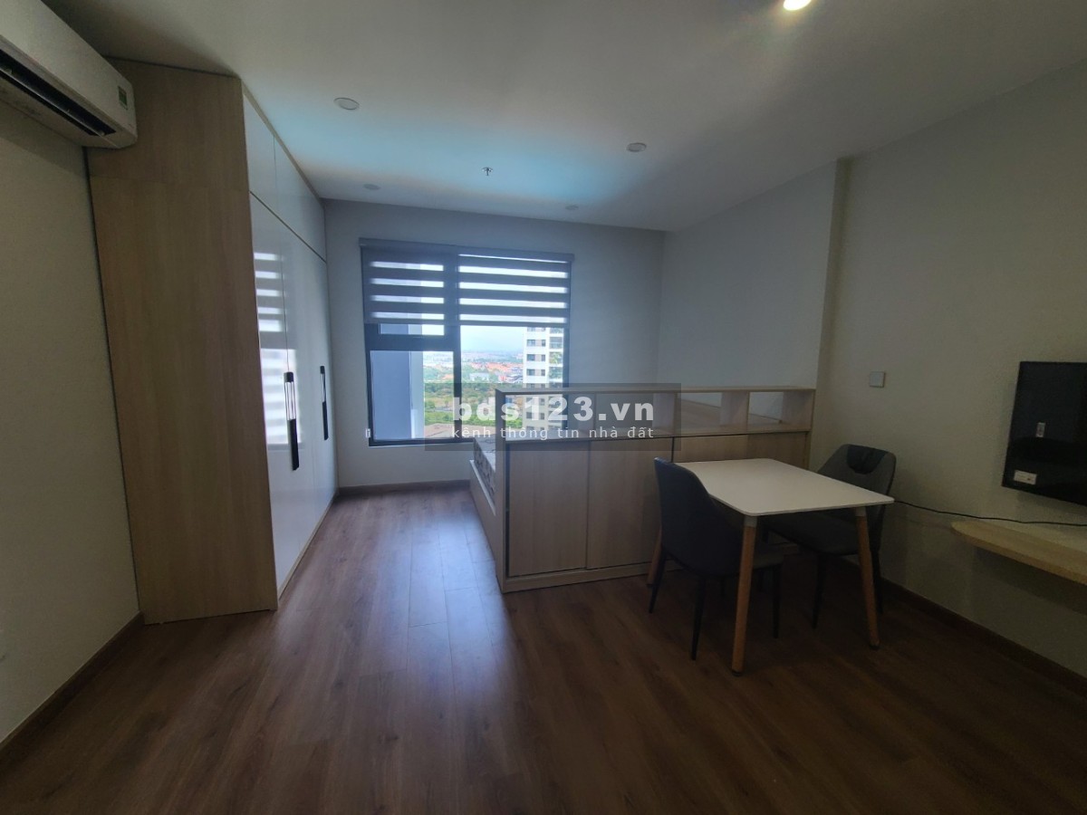 Studio full đồ I1 view bể bơi 8 trệu/tháng MPDV Imperia Smart City