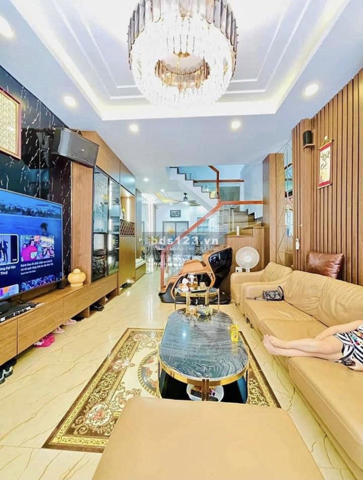 SIÊU PHẨM TẠI XUÂN LA 55M2 NHÀ DÂN XÂY – GẦN PHỐ - TIỆN ÍCH NGẬP TRÀN