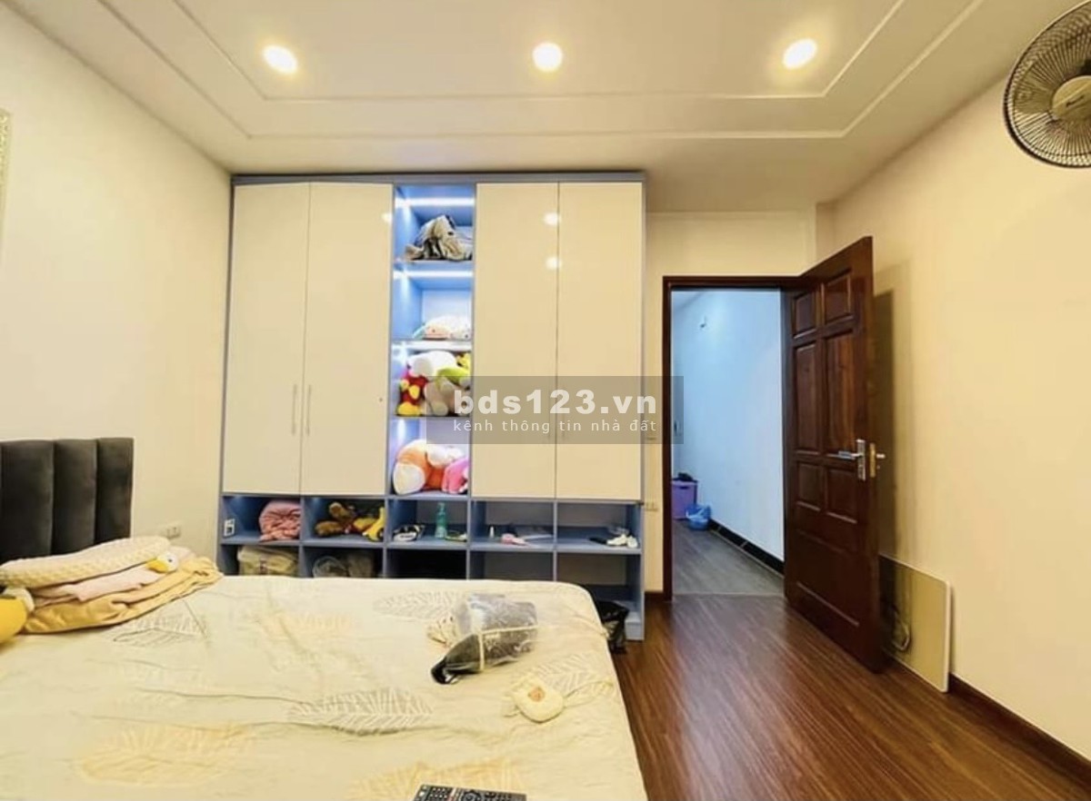 SIÊU PHẨM TẠI XUÂN LA 55M2 NHÀ DÂN XÂY – GẦN PHỐ - TIỆN ÍCH NGẬP TRÀN