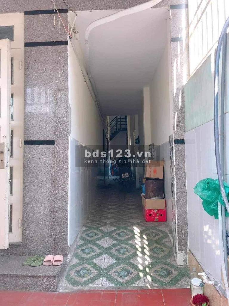 Nhà bán Long Thạnh Mỹ cạnh vinhome diện tích khủng nhỉnh 4 tỷ.