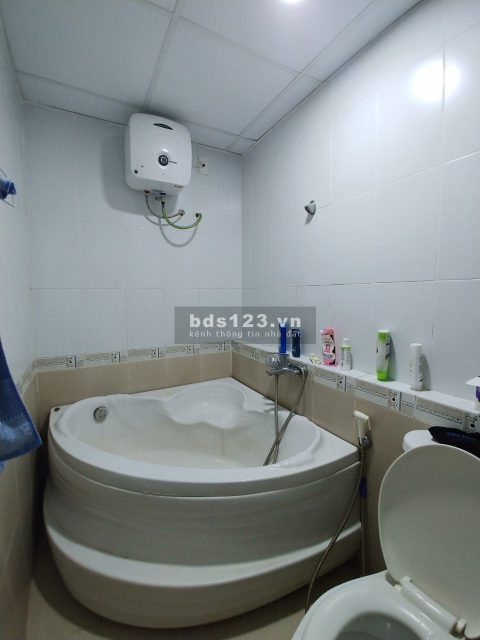 Chung cư NGuyễn Ngọc Phương, P19, Bình Thạnh: 60m2, 2p ngủ, 2wc NT, 11tr
