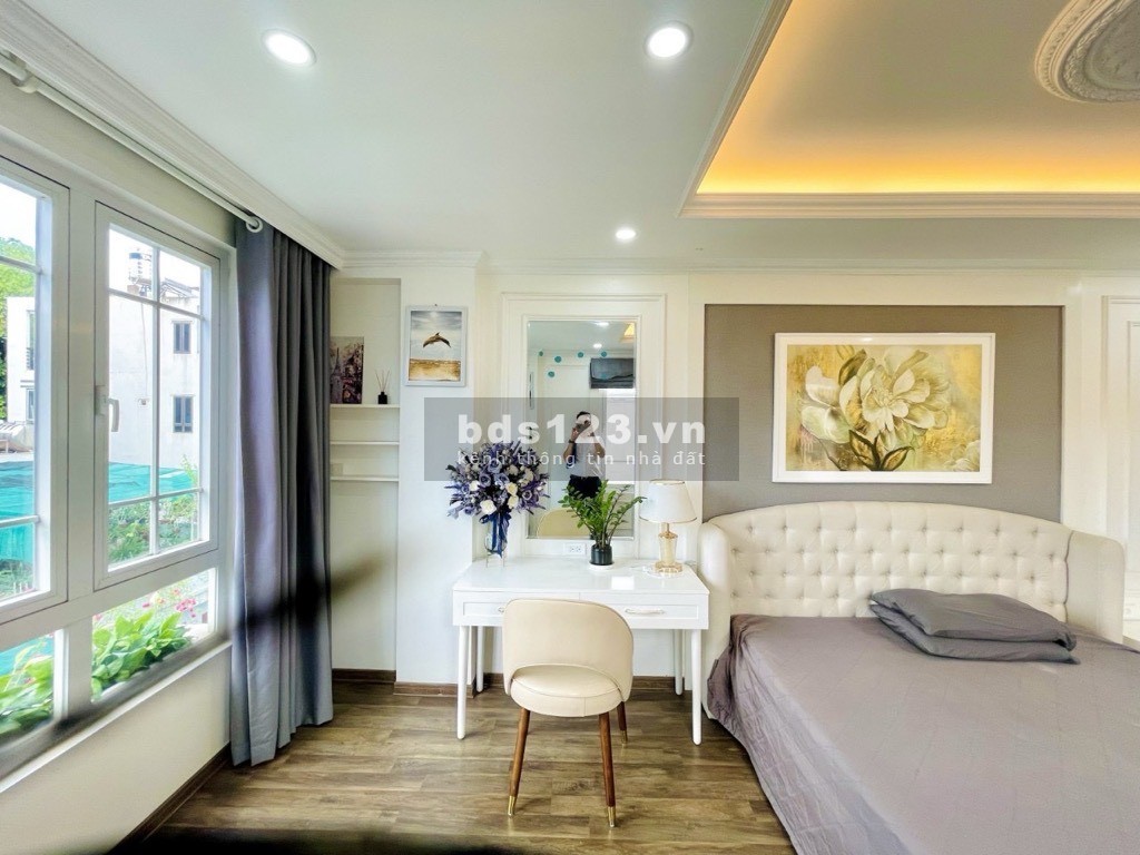 SIÊU PHẨN MP THỤY KHUÊ, ĐỒNG CỔ, TÂY HỒ - LÔ GÓC 7 TẦNG T MÁY. CHỈ 15 TỎI.
