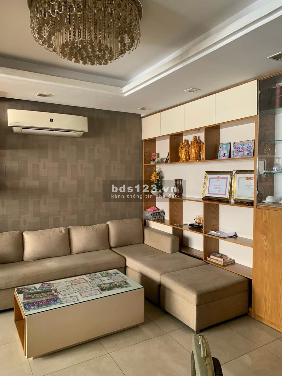 Chung cư Res 11 - Quận 11 70m2 2pn 11tr5. Nội thất đầy đủ y hình, tầng cao view thoáng