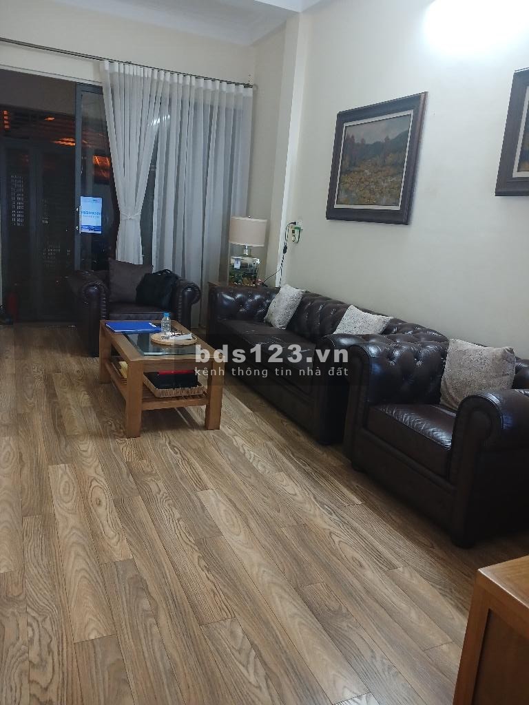 Bán nhà phân lô Phúc Xá, gara ôto, 40m2, 8,1tỷ