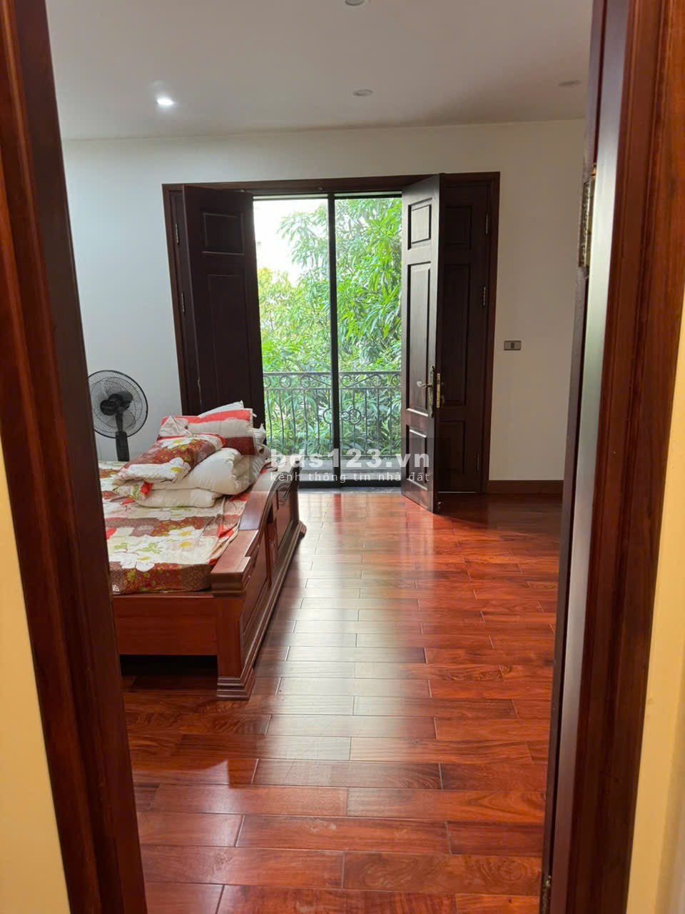 Bán liền kề Văn Phú, Hà Đông, 75m2, full nội thất xịn, kinh doanh, vị trí đắc địa, nhỉnh 17 tỷ