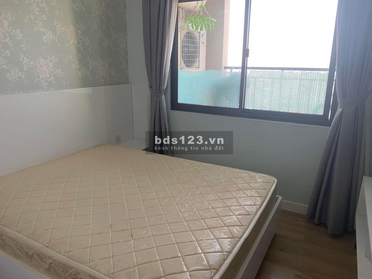 Chung Cư 312 Lạc Long Quân - Phường 5 - Quận 11 2pn 67m2 10tr Nội thất đầy đủ